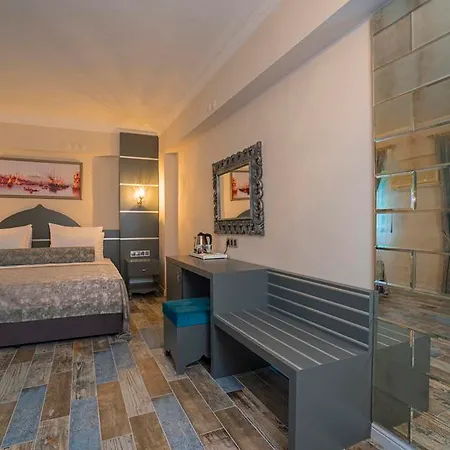 Ξενοδοχείο Otto Palace 3*