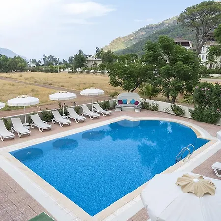 Ξενοδοχείο Otto Palace