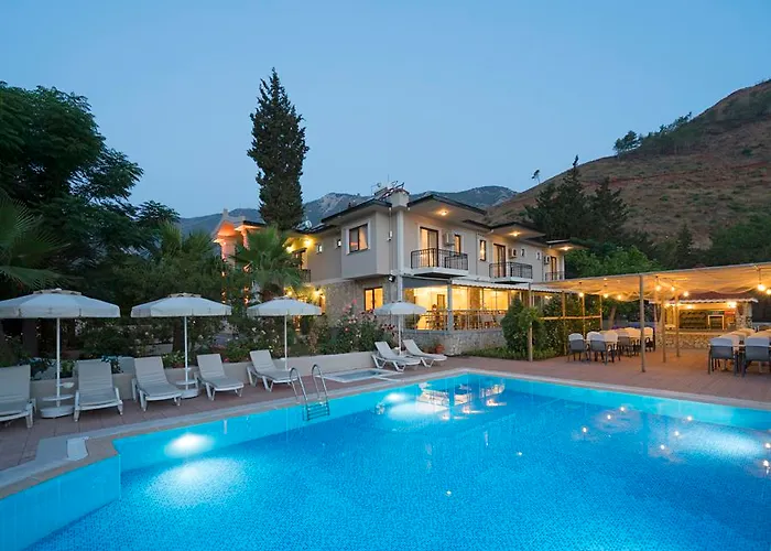 فندق Otto Palace أوليمبوس