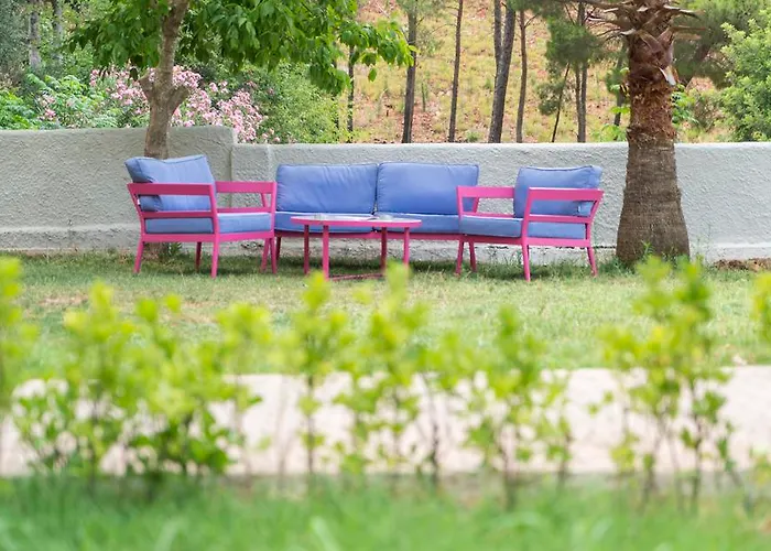 Otto Palace أوليمبوس